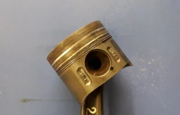 Шатун для Mercedes-Benz Vito 2007 года на фотографиях