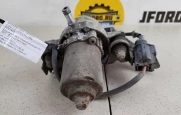 Вакуумный усилитель тормозов для Volvo XC90 2002 года на фотографиях