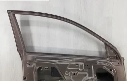 Дверь передняя левая для Kia Rio X line 2023 года на фотографиях