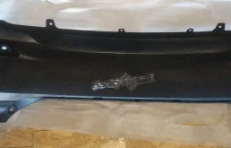 Бампер задний для Toyota Corolla на фотографиях