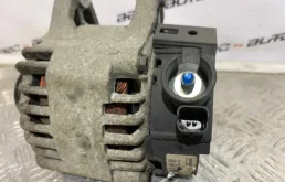 Генератор для Citroen Berlingo 2013 года на фотографиях