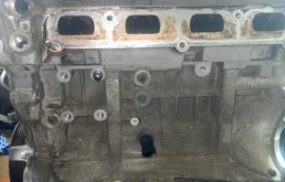 Двигатель без навесного для Jeep Compass 2014 года на фотографиях