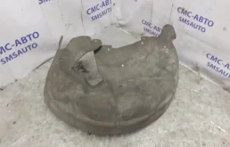 Подкрылок задний левый для Volvo XC70 на фотографиях