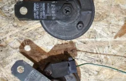 Звуковой сигнал для Toyota Corolla на фотографиях