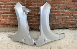 Дверь передняя левая для Suzuki Grand Vitara 1999 года на фотографиях