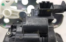 Замок багажника для Skoda Rapid 2014 года на фотографиях