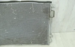 Радиатор кондиционера для Hyundai Solaris 2015 года на фотографиях