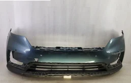 Бампер передний для Kia Carnival 2004 года на фотографиях