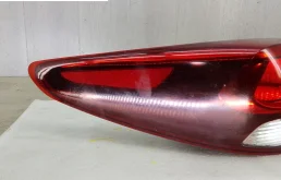 Фонарь левый для Kia Rio X line 2025 года на фотографиях