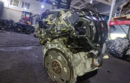 Двигатель для Toyota RAV4 2002 года на фотографиях