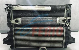 Радиатор охлаждения ДВС для Mercedes-Benz M class на фотографиях