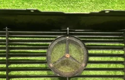 Решетка радиатора для Mercedes-Benz G class 2001 года на фотографиях