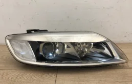 Фара правая для Audi Q7 на фотографиях