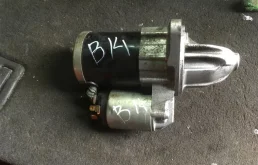 Стартер для Subaru Legacy 2009 года на фотографиях