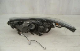 Фара правая для Toyota Highlander 2019 года на фотографиях