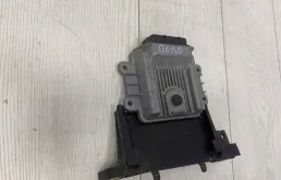 Блок управления АКПП для Volkswagen Polo 2019 года на фотографиях