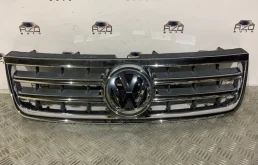 Решетка радиатора для Volkswagen Touareg I (7L) 2002-2010
