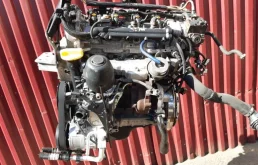 Двигатель без навесного для Fiat Doblo 2018 года на фотографиях