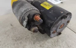 Стартер для Hyundai Matrix 2006 года на фотографиях