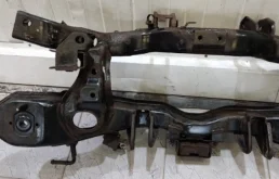 Задний подрамник для Mazda CX 7 на фотографиях