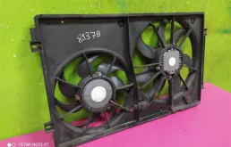 Диффузор вентиляторов для Volkswagen Golf 2009 года на фотографиях