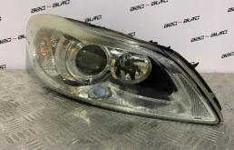Фара правая для Volvo C30 MK 2006-2013