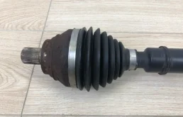 Привод передний правый для Volkswagen Passat 2014 года на фотографиях