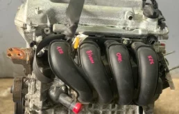 Двигатель без навесного для Toyota Opa на фотографиях