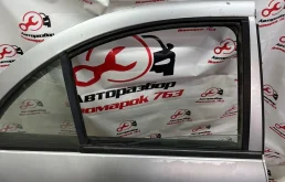 Дверь задняя правая для Nissan Almera 2004 года на фотографиях
