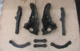 Рычаг продольный задний левый для Mitsubishi ASX 2010 года на фотографиях