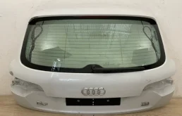 Дверь багажника для Audi Q7 на фотографиях