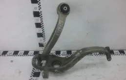 Кулак поворотный левый для Audi Q7 на фотографиях