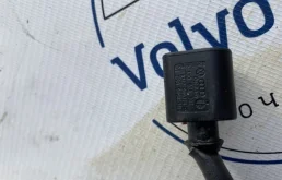 Насос вариатора для Volvo XC90 2003 года на фотографиях