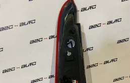 Фонарь правый для Volvo C30 на фотографиях