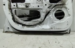 Дверь задняя (сдвижная) левая для Hyundai Solaris 2013 года на фотографиях