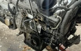 Двигатель без навесного для Lexus ES 2014 года на фотографиях