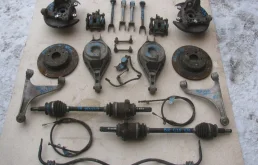 Рычаг задний левый нижний для Infiniti G на фотографиях