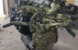 Двигатель без навесного для Honda Stream на фотографиях