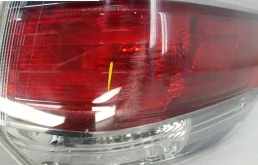 Фонарь внутренний правый для Toyota Highlander на фотографиях