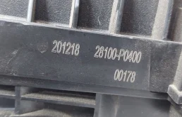 Корпус воздушного фильтра для Hyundai Tucson на фотографиях