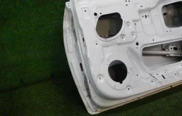 Дверь передняя правая для Hyundai Solaris 2021 года на фотографиях