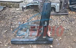 Порог левый для Nissan Tiida на фотографиях