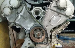 Двигатель без навесного для Porsche Cayenne 2003 года на фотографиях