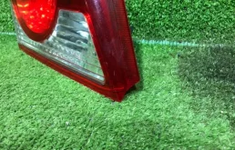 Фонарь внутренний левый для Honda Civic на фотографиях