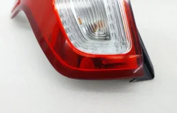 Фонарь левый для Ford Explorer на фотографиях