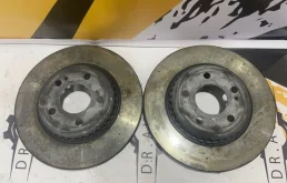 Диски тормозные передние (комплект) для Mercedes-Benz E class 2021 года на фотографиях