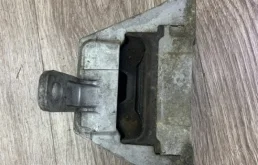 Подушка двигателя для Opel Insignia на фотографиях