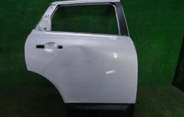 Дверь задняя правая для Nissan Qashqai на фотографиях