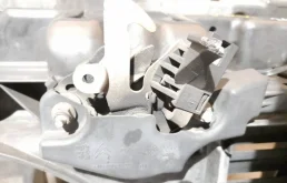 Панель радиатора (телевизор) для Citroen C5 на фотографиях