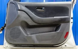 Двери для Hyundai Elantra 2008 года на фотографиях